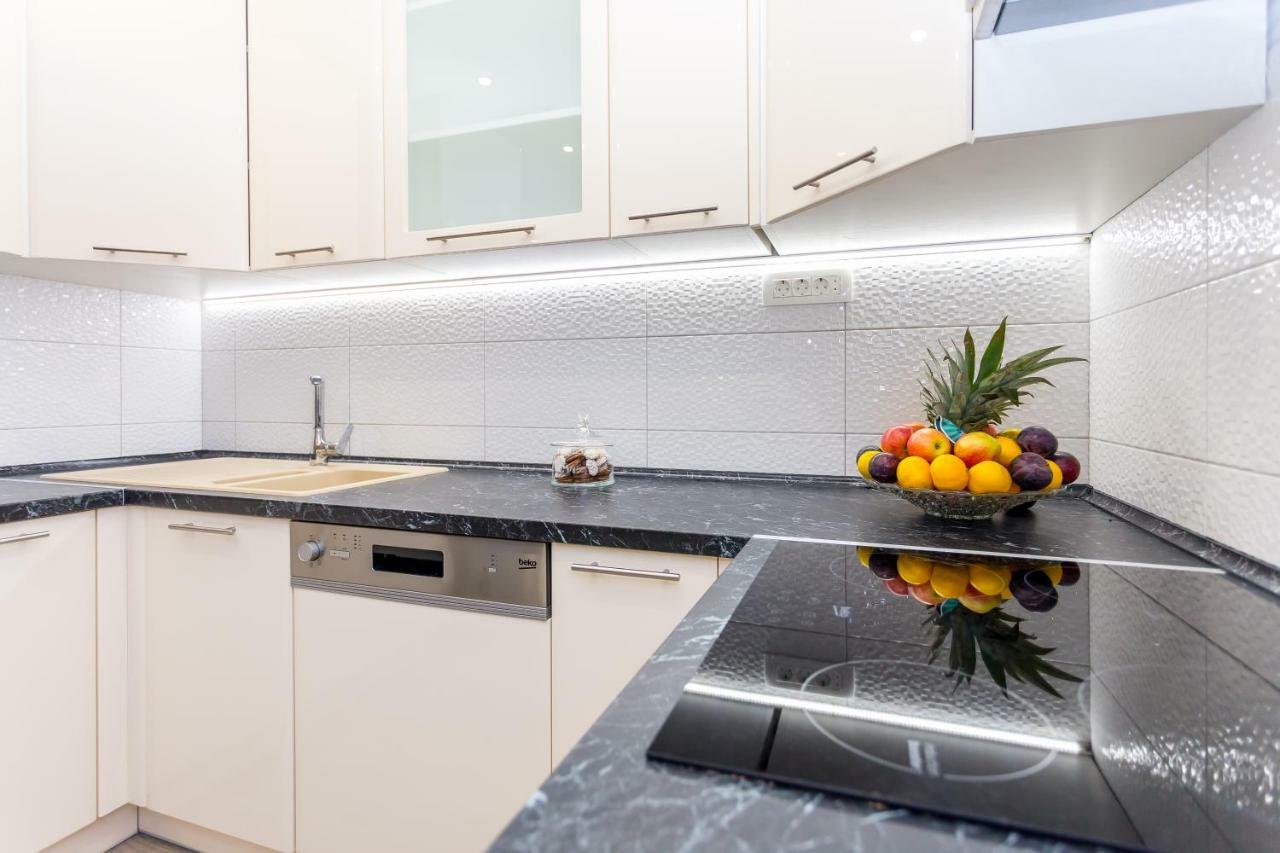 Urban Luxury Suites Juricevic Дуче Экстерьер фото