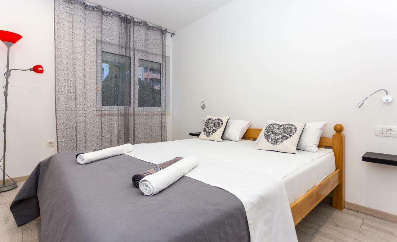 Urban Luxury Suites Juricevic Дуче Экстерьер фото