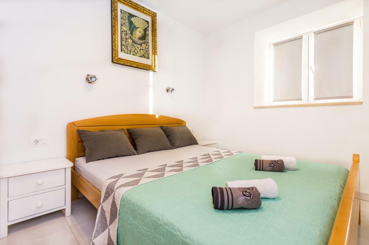 Urban Luxury Suites Juricevic Дуче Экстерьер фото