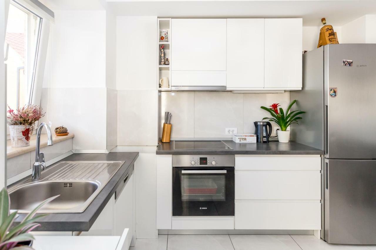 Urban Luxury Suites Juricevic Дуче Экстерьер фото