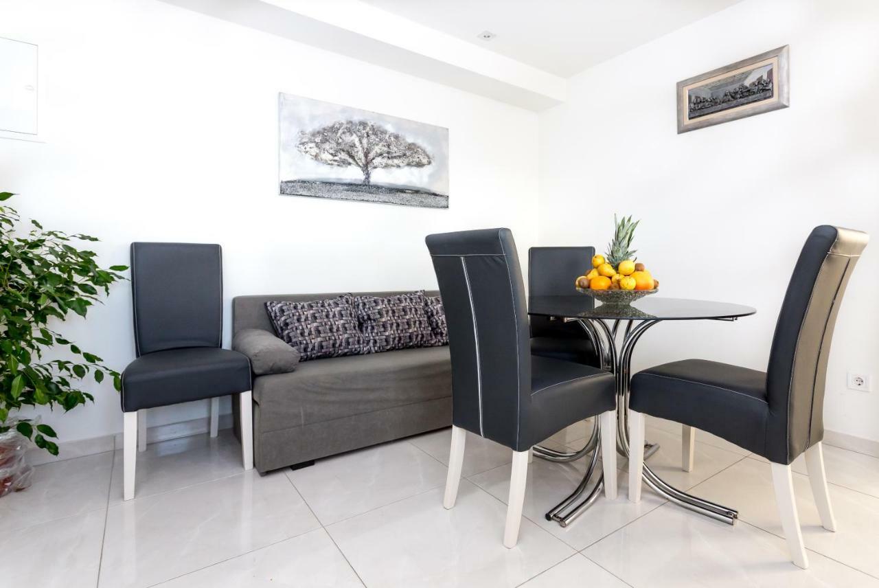 Urban Luxury Suites Juricevic Дуче Экстерьер фото